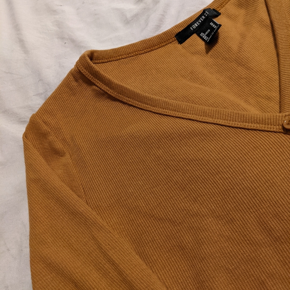 NWOT Forever21 crop cardigan